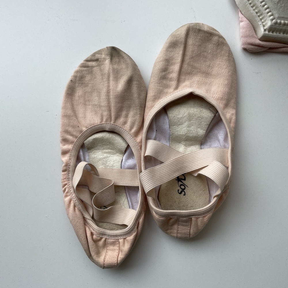 So Danca ballet slippers